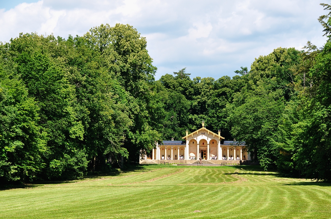 Sychrov - zámecký park + Oranžerie